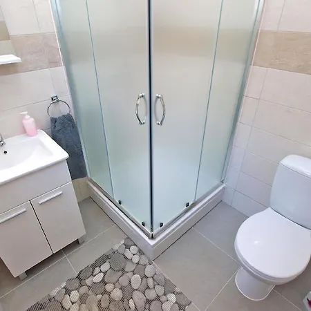 Fuer 3 Personen Ca 20 Qm In Fazana, Istrien Istrische Riviera Appartement *