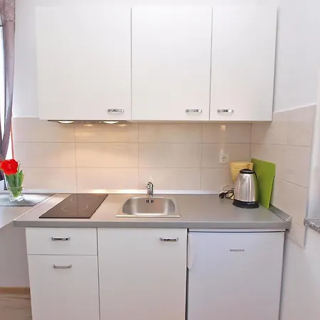 Apartman Fuer 3 Personen Ca 20 Qm In Fazana, Istrien Istrische Riviera